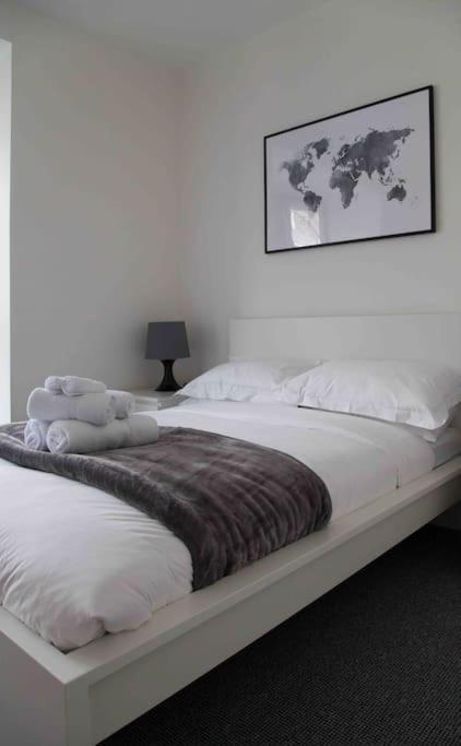 Stunning 2 Bed Apartment With Sea Views, Penzance Ngoại thất bức ảnh